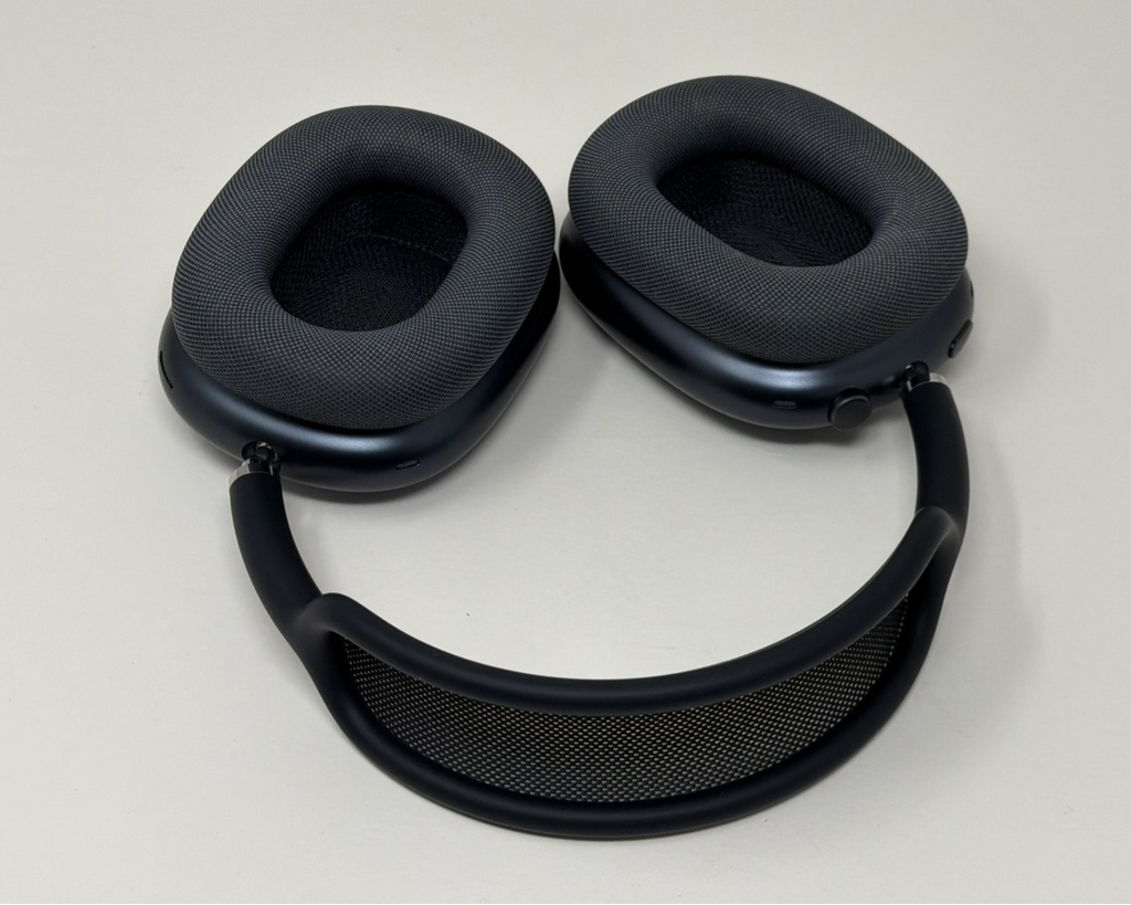 Apple AirPods Max 2 Midnight A3454 MHWK4AM/A New Open Box – The
