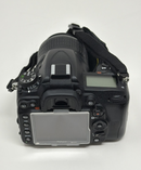 Nikon with 18-55mm 1:3.5-5.6G VR AF-S DX Lens D7000 Very Good