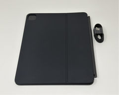 Apple Magic Keyboard Black for iPad Pro 13 M4 A2974 MWR53LL/A Very Good