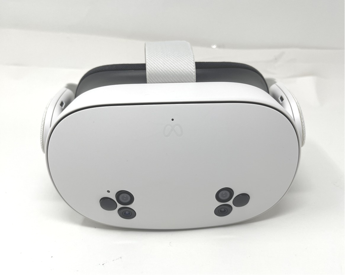Meta Quest 3S 128GB VR Headset With 2 Controllers Excellent – The