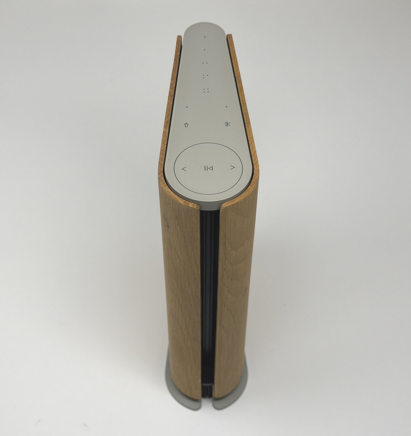 Bang & Olufsen Beosound Emerge Gold Tone Aluminum/Light Oak Good