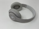 Beats By Dr. Dre Studio Pro Wireless Headphones Matte White A2924 Excellent