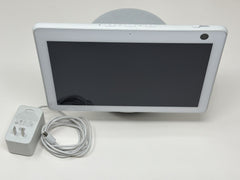 Amazon Echo Show 10 (3rd Gen) HD smart display T4E4AT Glacier White Excellent